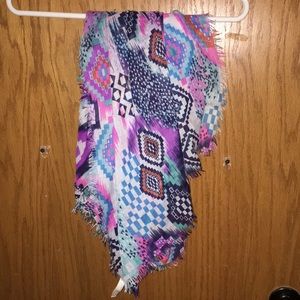 Collection eighteen scarf in great condition!